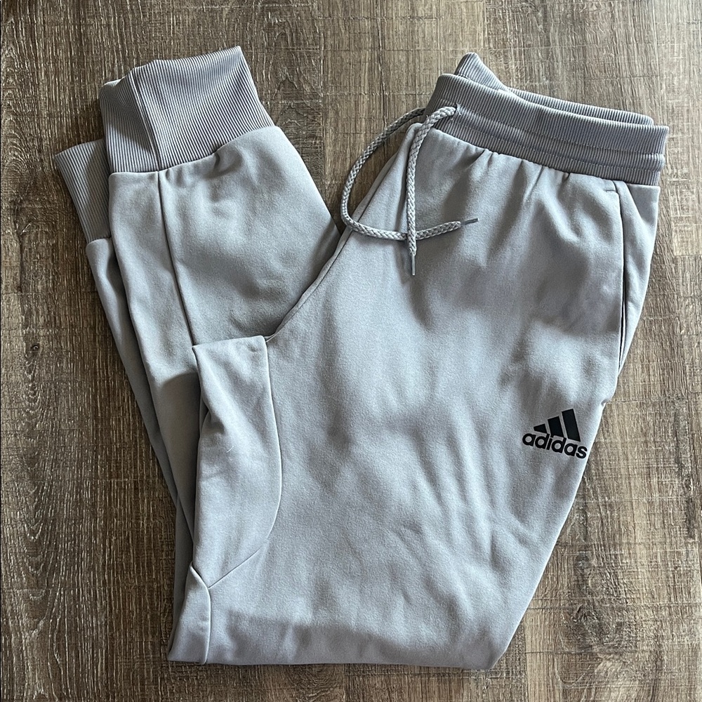 Adidas Men’s Light Gray Sweatpants - Jogger